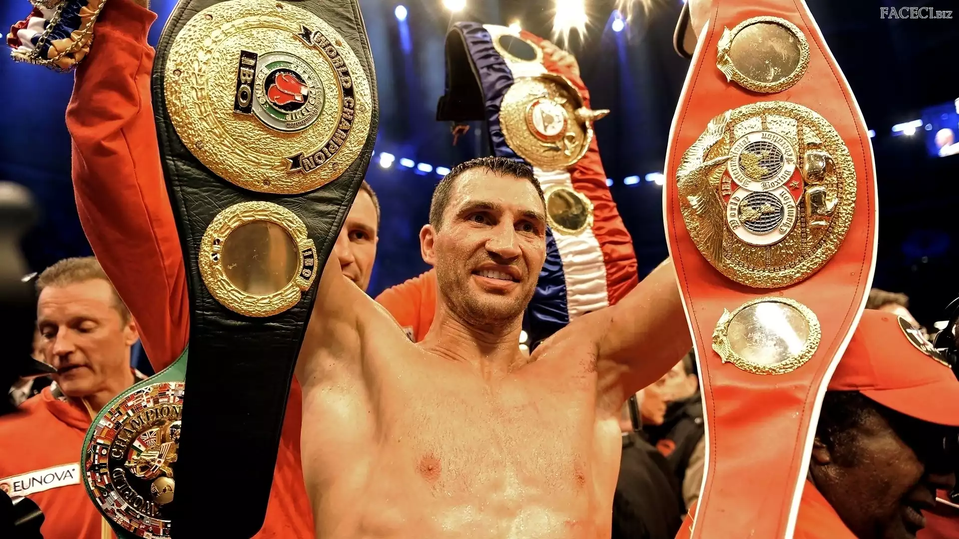 Pasy, Bokser, Władimir Kliczko